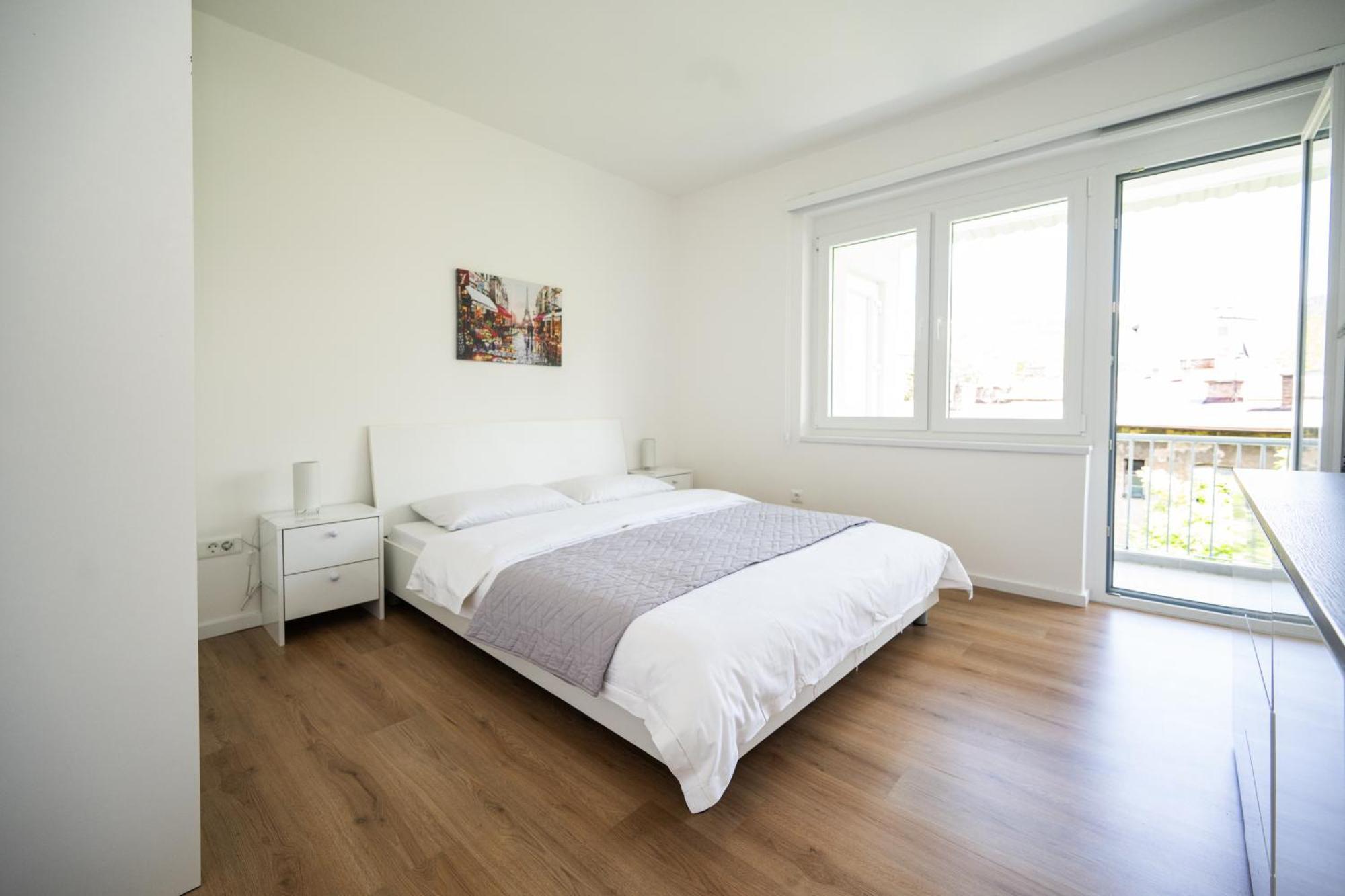 Bright 2Bdr Apartment With Balcony - Free Parking SJJ Eksteriør bilde