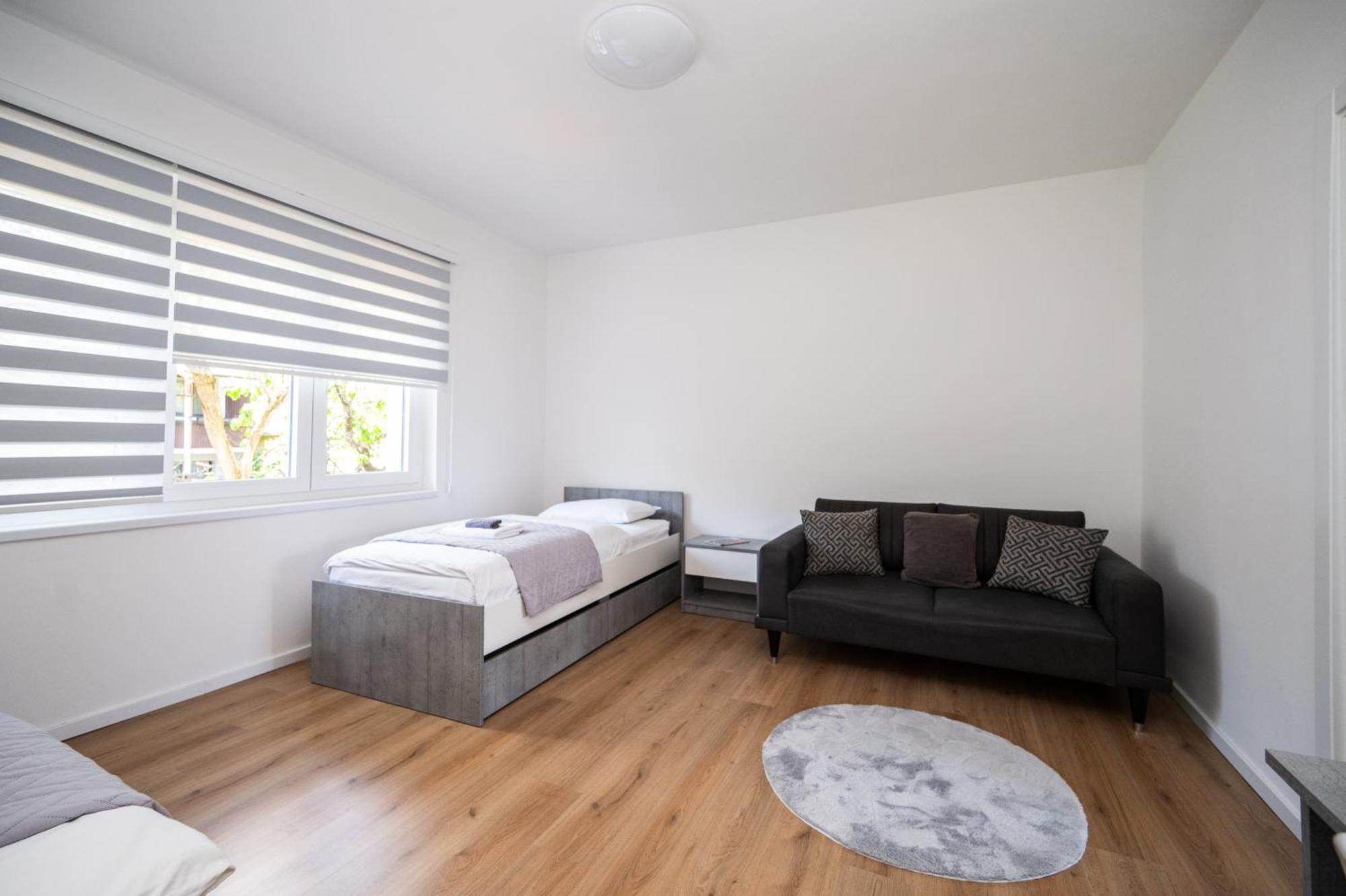 Bright 2Bdr Apartment With Balcony - Free Parking SJJ Eksteriør bilde
