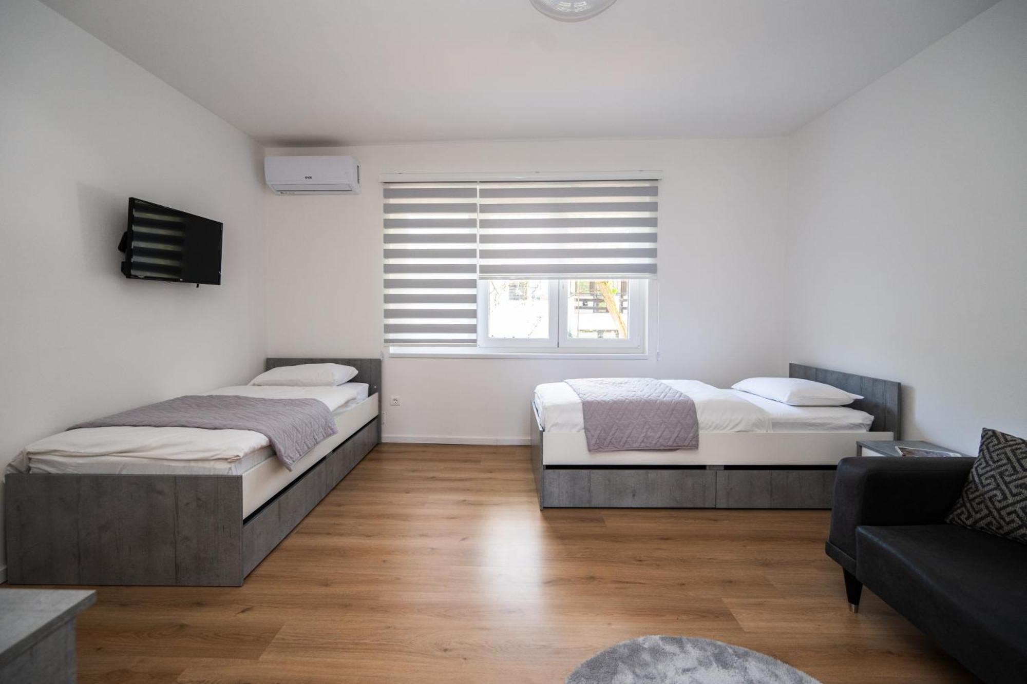 Bright 2Bdr Apartment With Balcony - Free Parking SJJ Eksteriør bilde