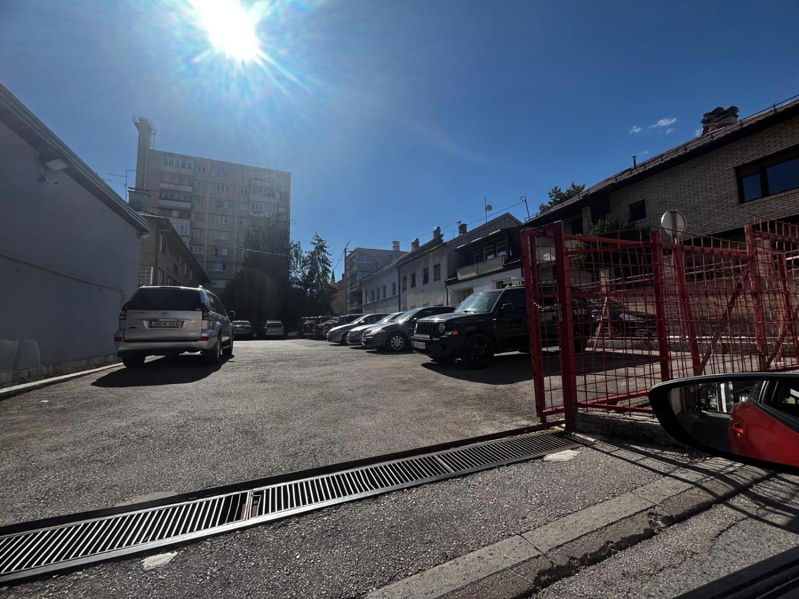 Bright 2Bdr Apartment With Balcony - Free Parking SJJ Eksteriør bilde
